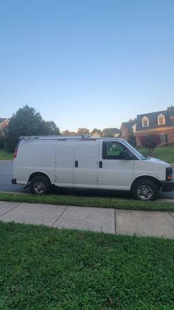 Chevy Express 2008 - $3.200 (Centreville)63435030962049123