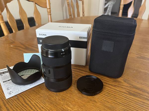 Sigma 18-35mm f/1.8 Art Lens for Canon - Pristine Condition - $600 (Los Angeles)63470986935811122
