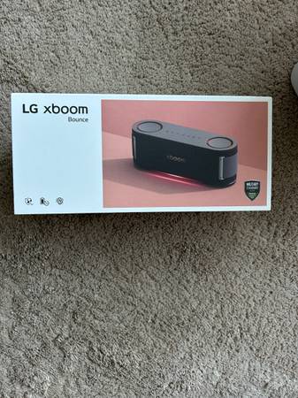 LG xboom Bounce 1