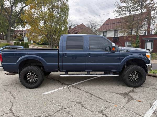 2013 Ford F250 Super Duty Crew Cab 1