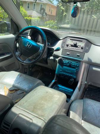 2005 Honda Pilot - $2,500 (Friendship Heights)63616660959619122