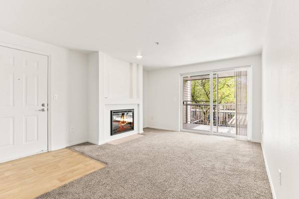 $1,525 / 1br - 659ft2 - Save $$ on a Great 1 Bedroom Home! (Rock Creek)63999456914434121
