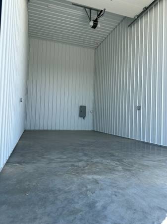 $500 / 420ft2 - $500/ mes - Garaje disponible en alquiler / Espacio para contratistas (Sioux City)63849486981633120