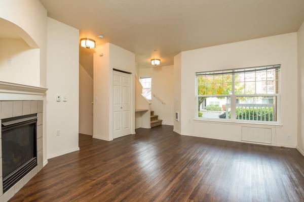 $2,289 / 2br - 1366ft2 - $1,000 Off 1st Month's Rent on Select Apartments! Call for Details. (Wilsonville - Memorial Park, Clackamas County, Town Center)63831327025665122