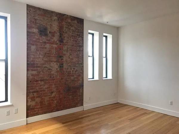 $1,200 / 1br - 875ft2 - High-End, Remodeled Apartment #302 (E. Walnut Hills)63974611649666122