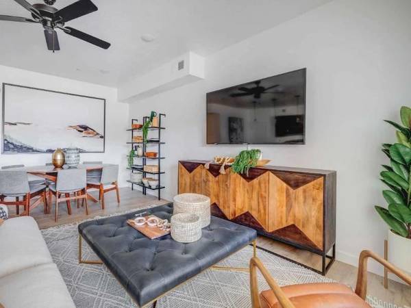 $1,299 / 1br - 624ft2 - Open-Concept Living Areas, Programmable Thermostats and Lights (Herriman)63670972843523124