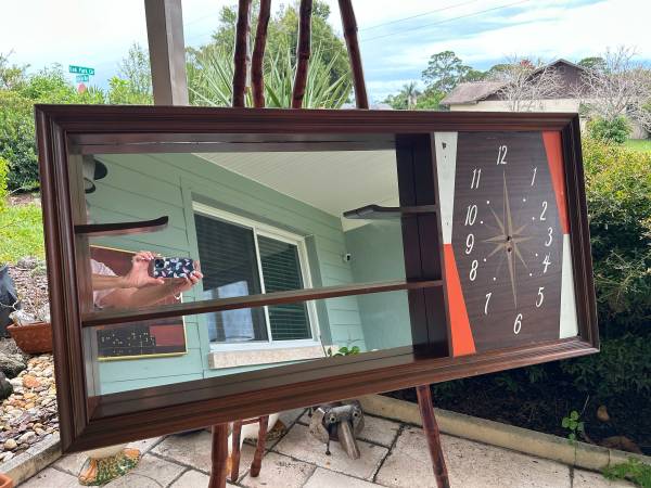 Mid Century Modern 1960's Turner Mfg. Co. Walnut Mirrored Shadow