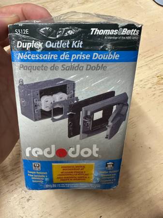 Red Dot Duplex Outlet Kit Silver S312E New in Package 1