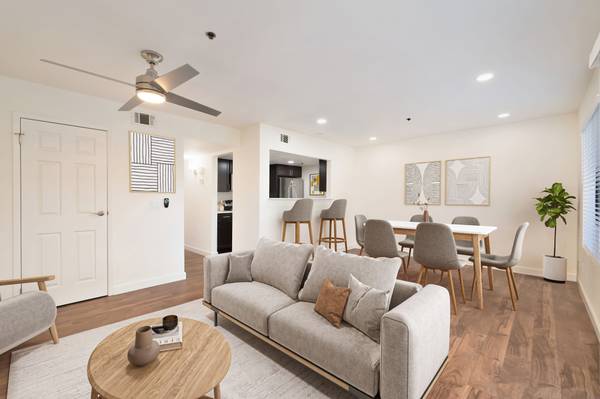 $1,903 / 1br - 704ft2 - Unique All-Weather Indoor Swimming Pool, Dry Sauna, 1BD 1BA (fairfield / vacaville)63686085818627123