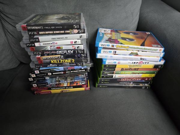 Video Game Bundles For Sale (PlayStation 2, 3, Wii u, and Xbox) 1