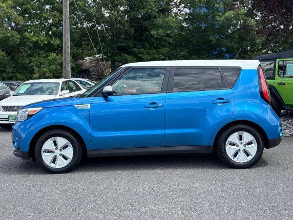 2016 Kia Soul EV + Wagon 4D Model Guaranteed Credit Approval! - $7,995 (+ 405 Motors)63623417766657123