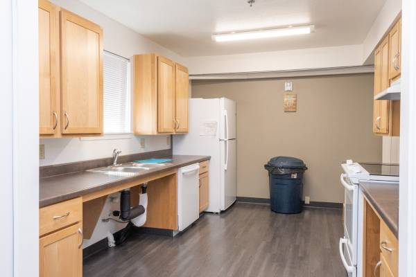$1,107 / 1br - 604ft2 - Discover our Vibrant Community: Mayfield Court (Portland)63672654044929123