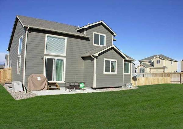 $2595.00 / 5br - 2788ft2 - Casa de cinco habitaciones con vistas en un lote esquinero63658263899905121