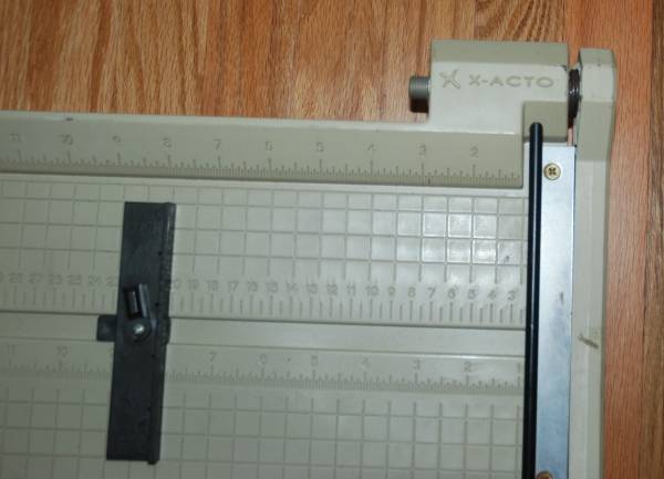 X-ACTO 12" Guillotine Trimmer 1