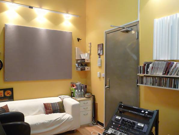 $1,890 / 120ft2 - Project Recording Studio Space - Quiet A/C, soundproofing, ready to go (SoHo)64033459373826121