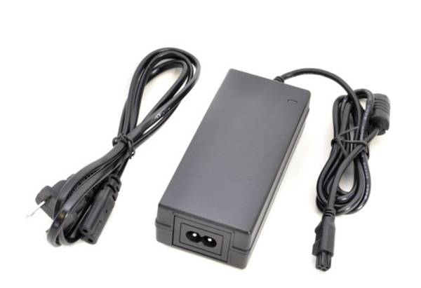 Adaptador de corriente Nikon EH-5 - $15 (Redmond)63471418817667120