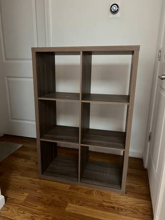 6-Cube Shelf (Wood Look) 1