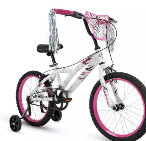 Huffy fire up 18’’ kids bike 1