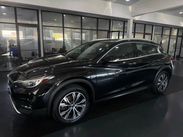 2017 INFINITI QX30 Premium Sport Utility 4D 4-Cyl, Turbo, 2.0 Liter - 1