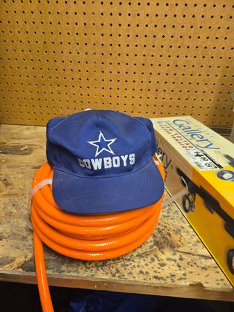 Cowboys hat 1