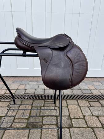 Cavaletti caballo salto silla - $1.500 (Sammamish)63471421765251121