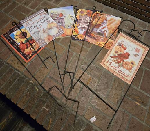 Metal Garden Flag Holders Allotment 1