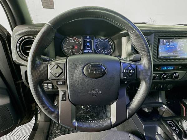 2017 Toyota Tacoma 4x4 4WD - Photo 15