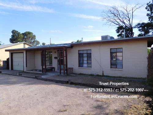 $1,150 / 3br - 1026ft2 - Excelente vivienda para mascotas 3/1 cerca de NMSU (área de NMSU)63867374323201121