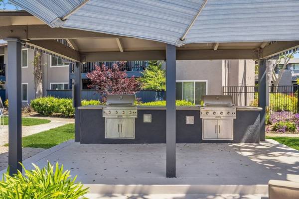 $3,190 / 2br - 831ft2 - ¡Un hogar nuevo para el verano! ¡Llama ahora para obtener más información!!! (san jose este)63824142487299122
