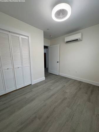 $2,200 / 1br - 500ft2 - Ático de 1 dormitorio con distribución abierta. A/A, todo nuevo, ascensor (Chelsea)63620423422849124