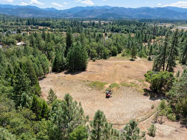 $125,000 Looking to build? Motivated Seller Make an Offer IVRE#2715 (Cave Junction Price Reduced!!!!)64318774378242123