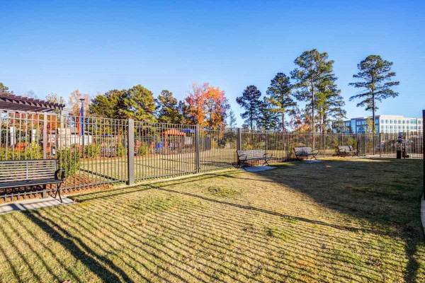 $1,560 / 2br - 1088ft2 - 2 BD / 2 BA. Resort-style swimming pool and more! (Indian Land)63925335824770122