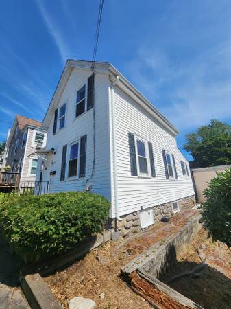 $509,900 / 2br - 922ft2 - ¡Sueño para Comuteros! Excelente Casa de 2 Habitaciones en Weymouth Landing Revitalizado! (Weymouth)63863134620291120