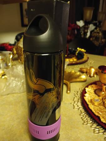 vikings 17 oz. Bluetooth Speaker Sport Bottle NEW 1