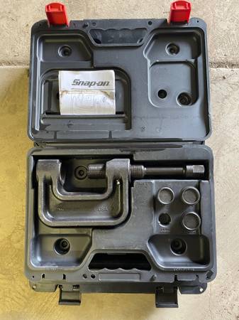 Snap Op anchor pin press 1