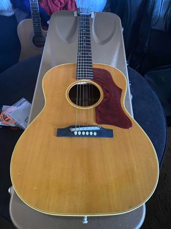 1965 Gibson B–25 Natural 6 string acoustic guitar MINT 1