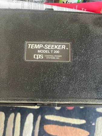 TEMP-SEEKER DIGITAL THERMOMETER 1