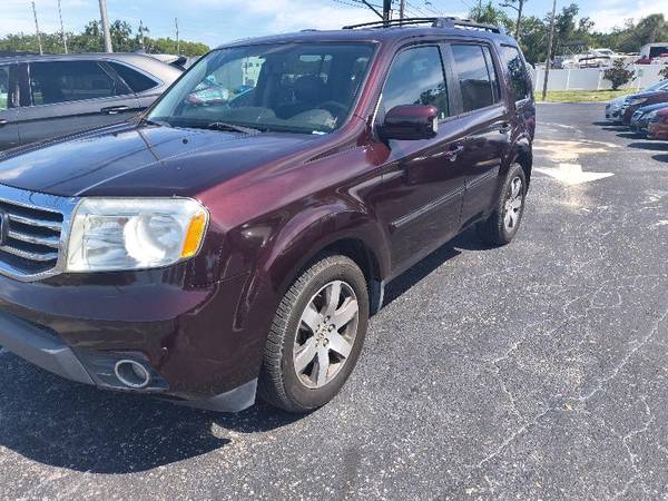 2014 Honda Pilot Touring 2WD, transmisión automática de 5 velocidades con DVD - $4.995 (38795 US19 norte, Tarpon Springs, FL 34689)63443071479681121
