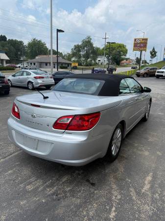 2010 CHRYSLER SEBRING TOURING CONVERTIBLE 2D - $5,999 (+ SS Auto Inc.)63621970495363124
