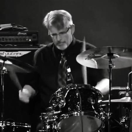 Rocking Blues Drummer Available63893600702978124