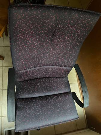 Ergonomic Office Chair – Comfortable & Durable 1