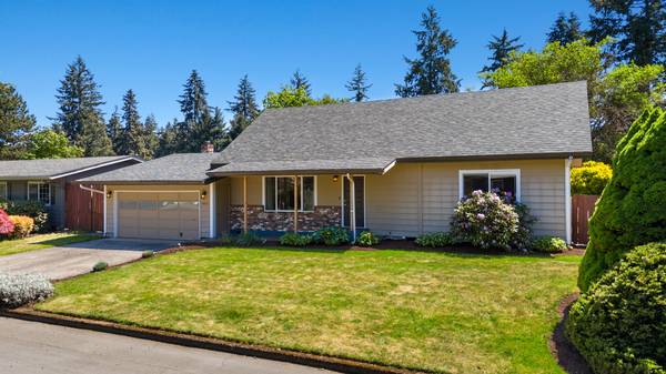 $580,000 / 4br - 2088ft2 - Beautiful 4-Bedroom Home with Bonus Space, Heated Garage (Vancouver)64218946441731121