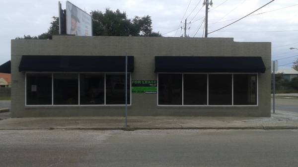 $3,500 / 3500ft2 - 3500ft - Office building w/Parking (Biloxi) (Howard and Oak Street)63762052083329121