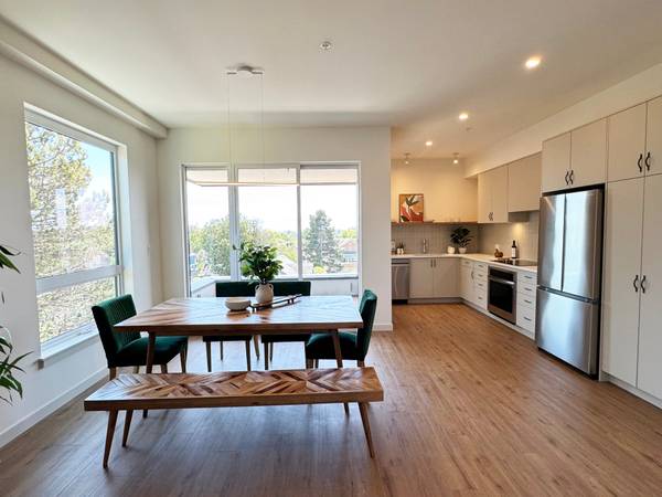 Monashee Apartments - 1 Bedroom - Available Now 2