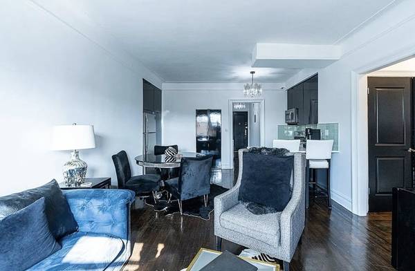 Gorgeous Loft Style 1 Br W/Many Utilities Inc in Maintenance!
$249,000
Whitestone Gorgeous Loft Style 1 Br W/Many Utilities Inc in Maintenance!
$249,000
Whitestone