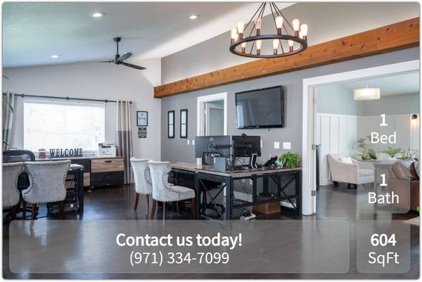 $1,402 / 1br - 604ft2 - Your Pets are like Family Here! We love dogs and cats! 1 Bed, 1 Bath (Clackamas - Near Clackamas Town Center)63842024211585120