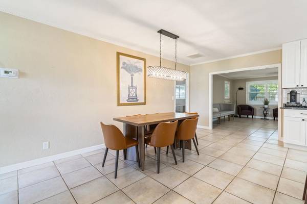 $625,000 / 2br - 1786ft2 - 2 Beds 2 Baths House (West Palm Beach)63825130829571123