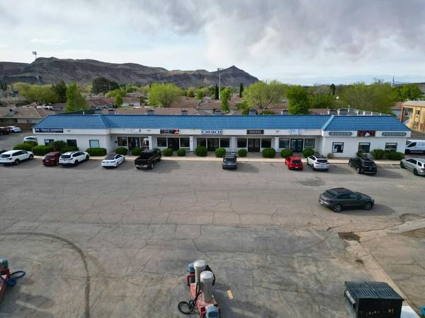 $1,650 / 1100ft2 - Great Retail Space in Hurricane UT63932587884291120