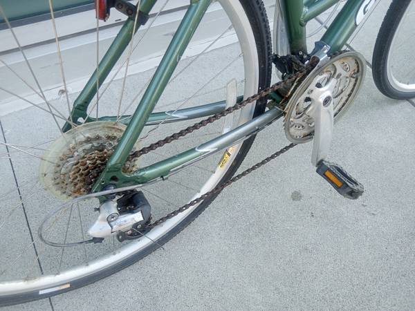 Bicicleta híbrida de 19" de aluminio 'Giant - Cypress DX', 24 velocidades - $140 (Richmond/¿Entrega en Richmond BART?)63471255035905122
