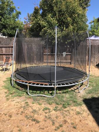 Skywalker 12' Trampoline with Net 1